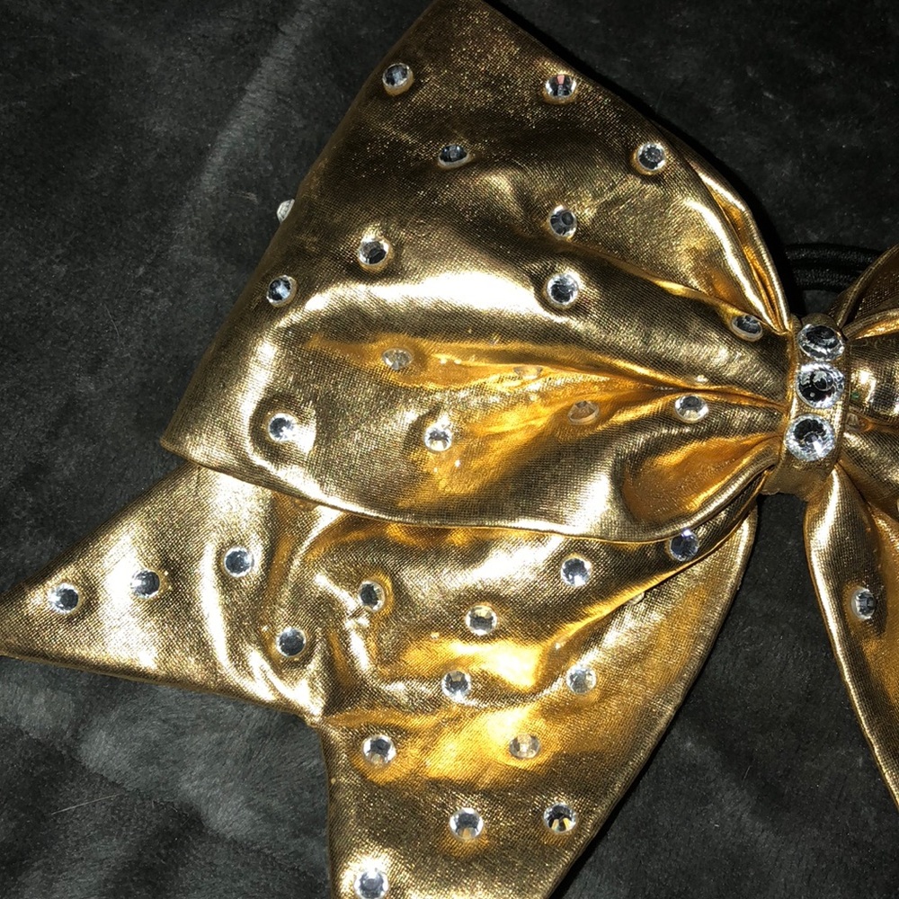 cheer bow - Picture 2 of 4